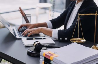 Заявление о рассмотрении дела в отсутствии ответчика или истца