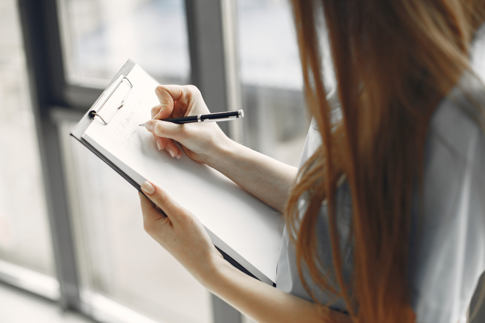 Административное исковое заявление на действия судебного пристава-исполнителя - образец и правила оформления