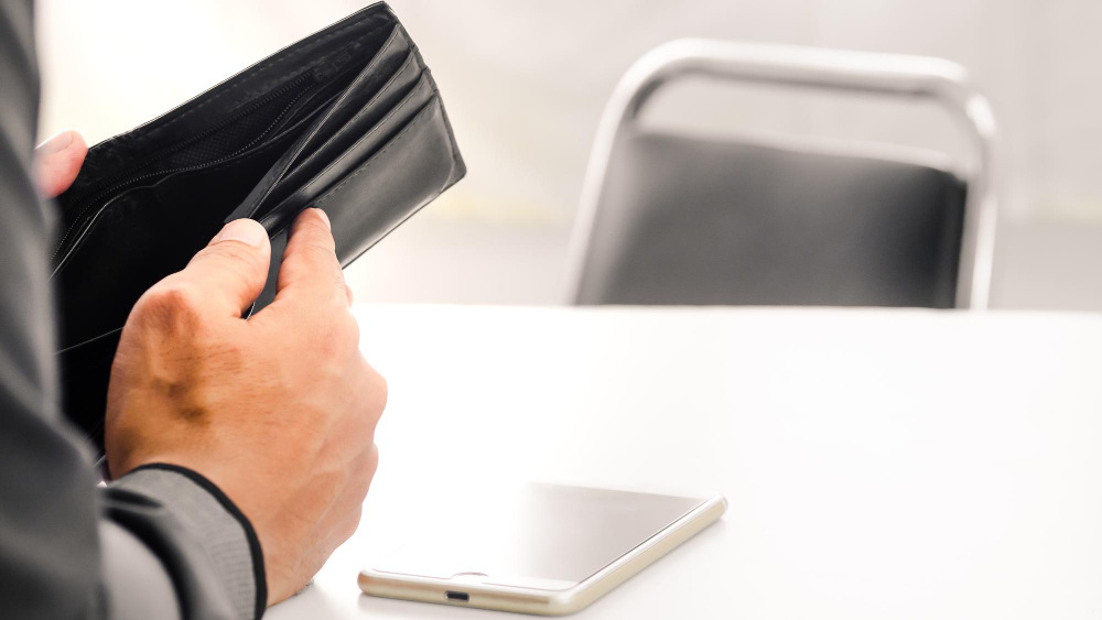 Что делать, если нечем платить кредиты, а их много и ты уже в тупике - советы юриста