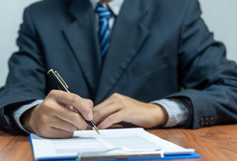 Почерковедческая экспертиза подписи - образец ходатайства и порядок действий