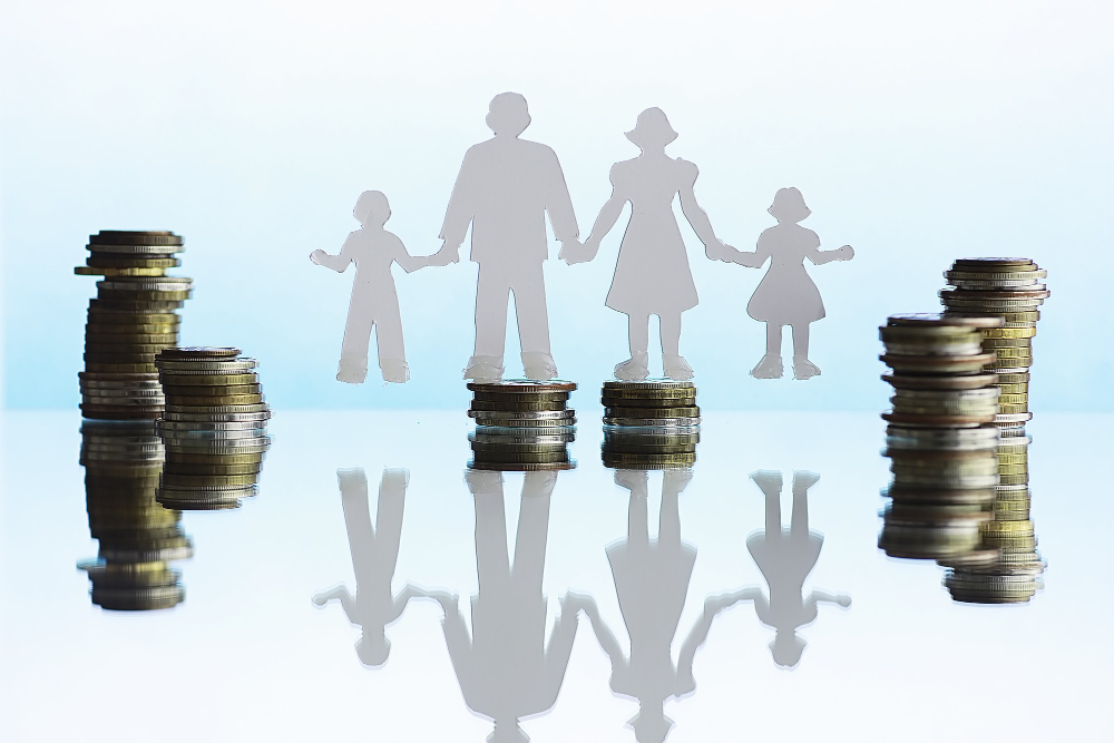 Размер алиментов, минимальный размер, средние алименты 2026